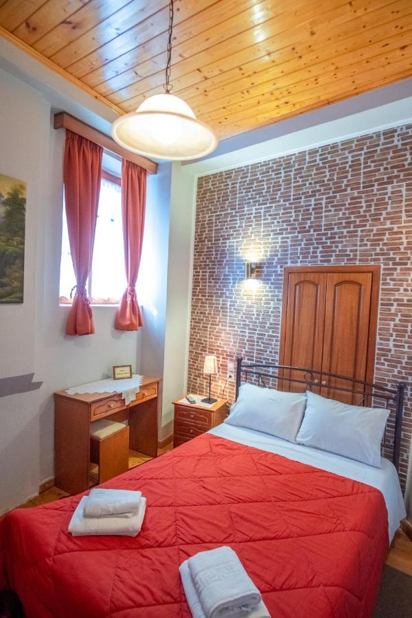 Gkoura Hotel Syrrako Extérieur photo
