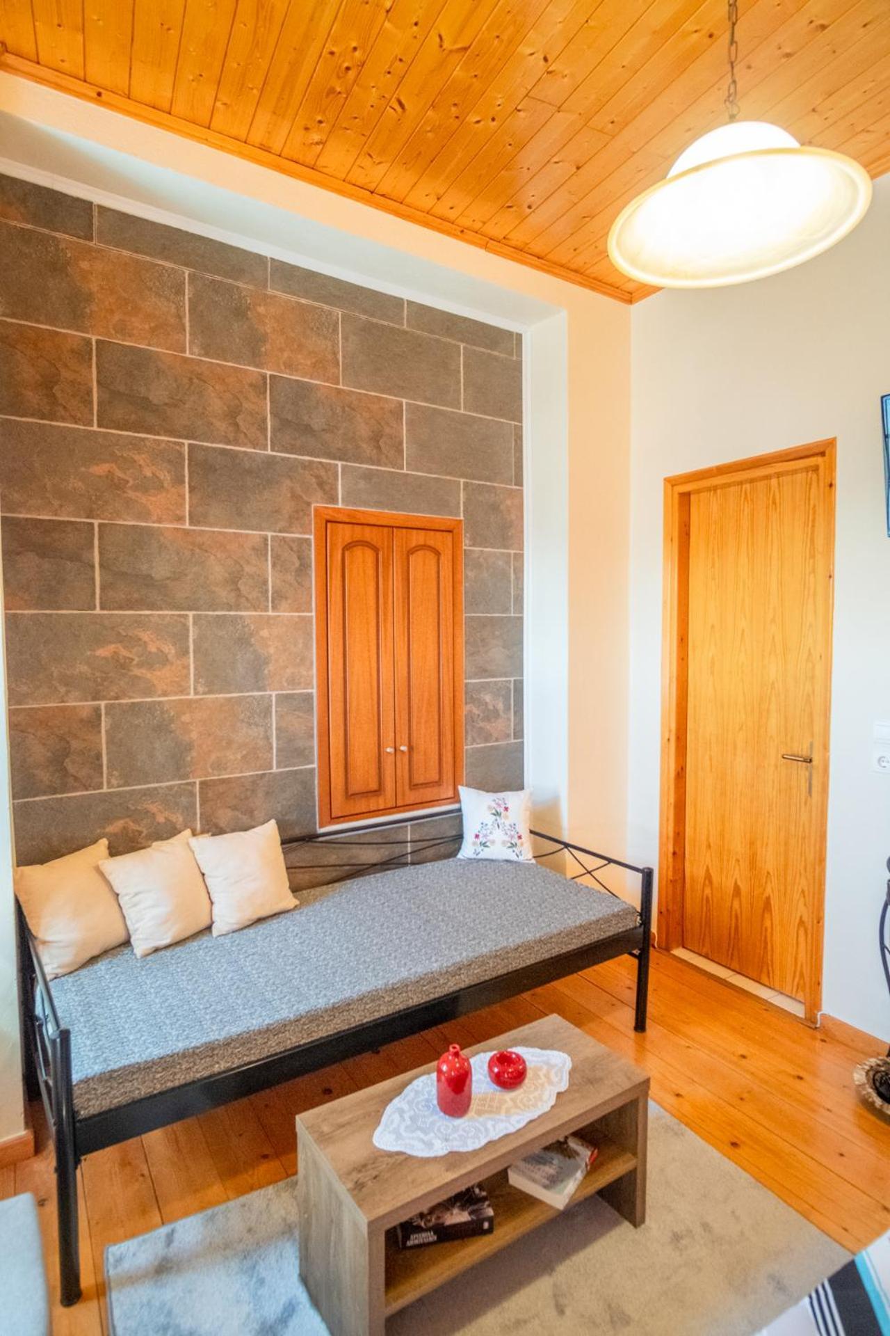 Gkoura Hotel Syrrako Extérieur photo