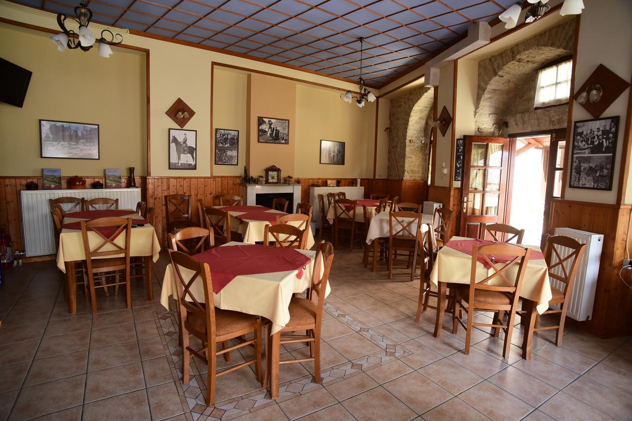 Gkoura Hotel Syrrako Extérieur photo